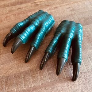 Jurassic World Velociraptor Claws. 